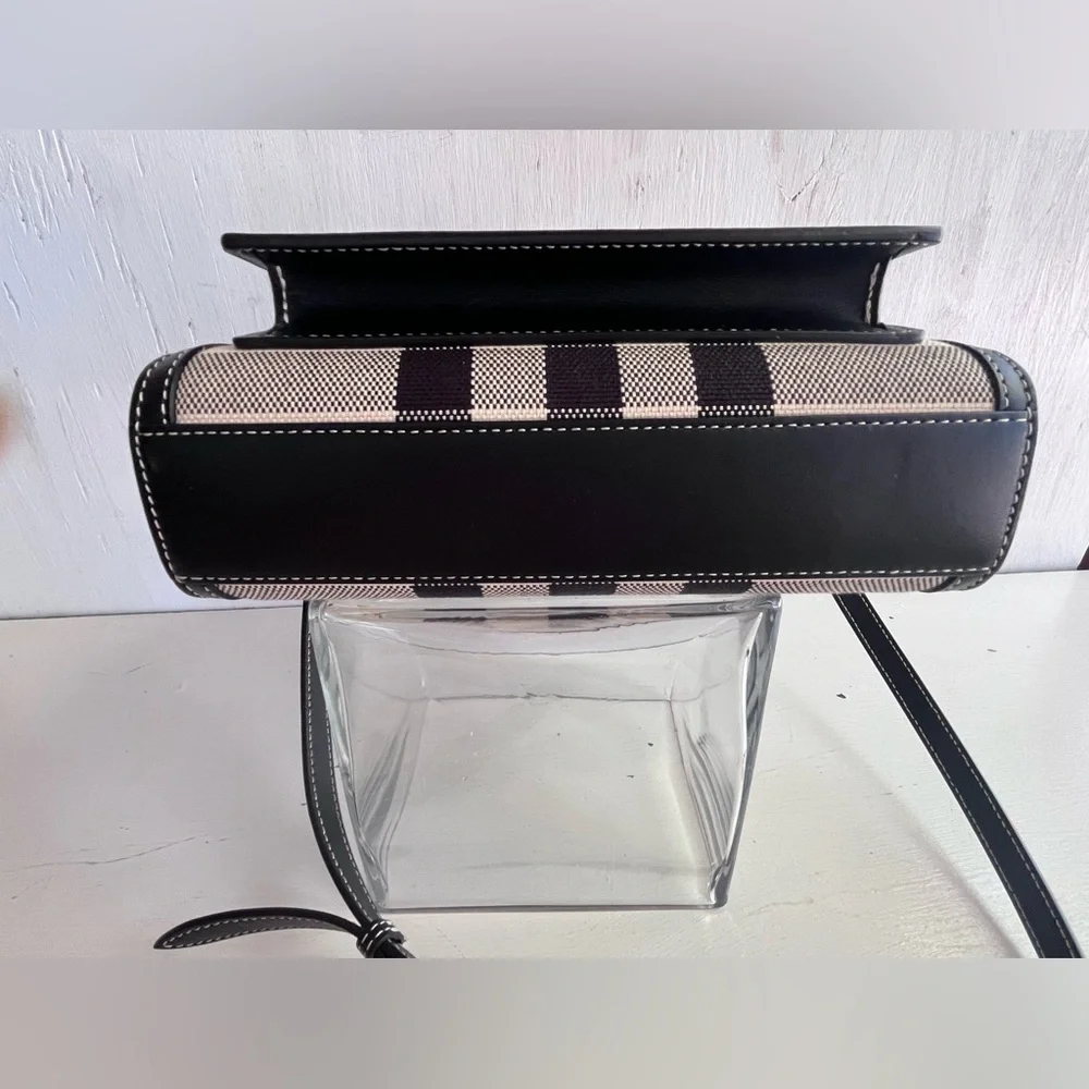 BURBERRY Check Jacquard Pocket Bag - Picture 6 of 17